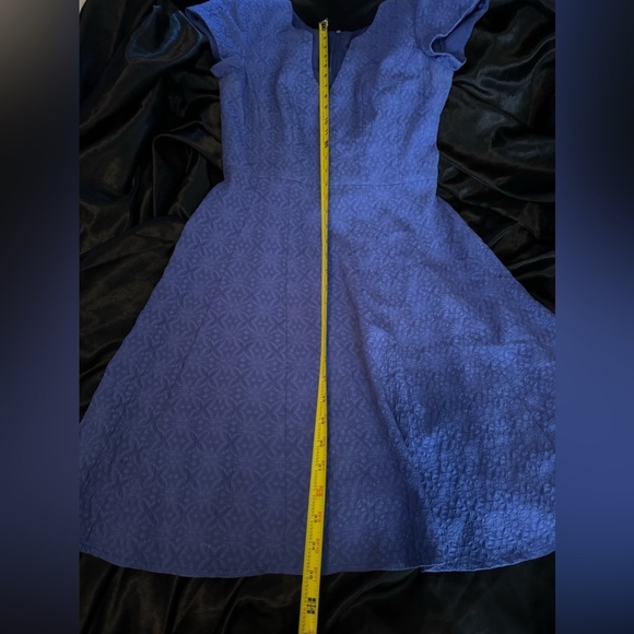 NANETTE LEPORE DRESS FIT &‎ FLARE BACK ZIP SS V NECK TEXTURED BRUNCH OFFICE - Picture 12 of 12